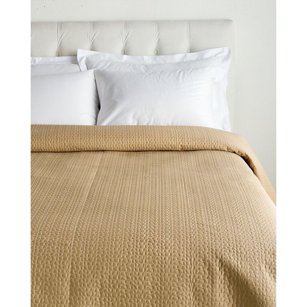 Peacock Alley Hamilton Coverlet